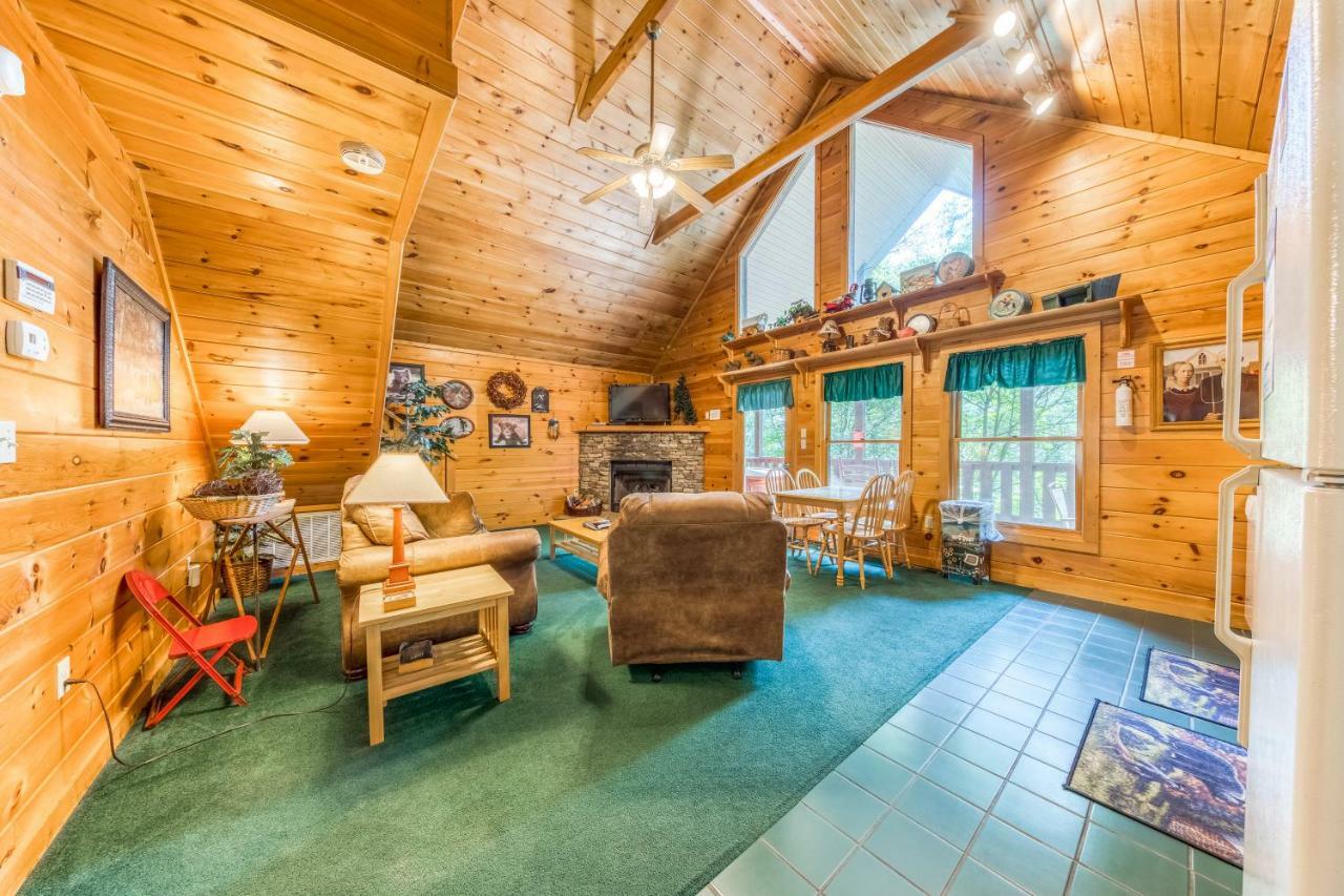 Evening Shade Villa Shady Grove Екстериор снимка