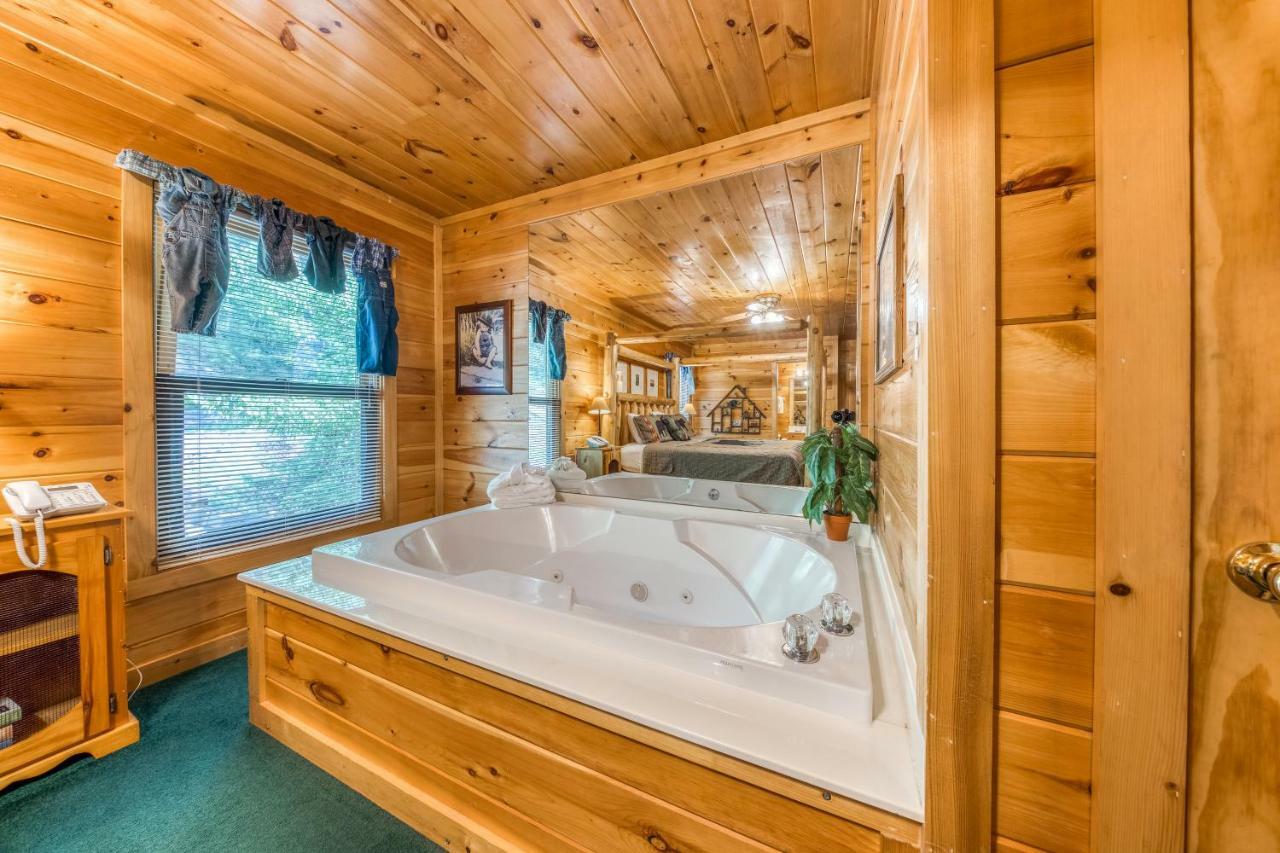 Evening Shade Villa Shady Grove Екстериор снимка